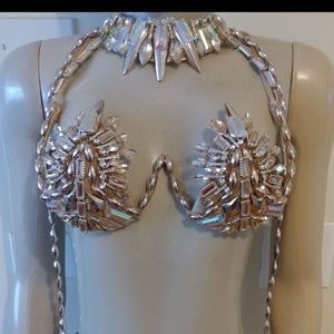 Carnival mas wire bra and necklace